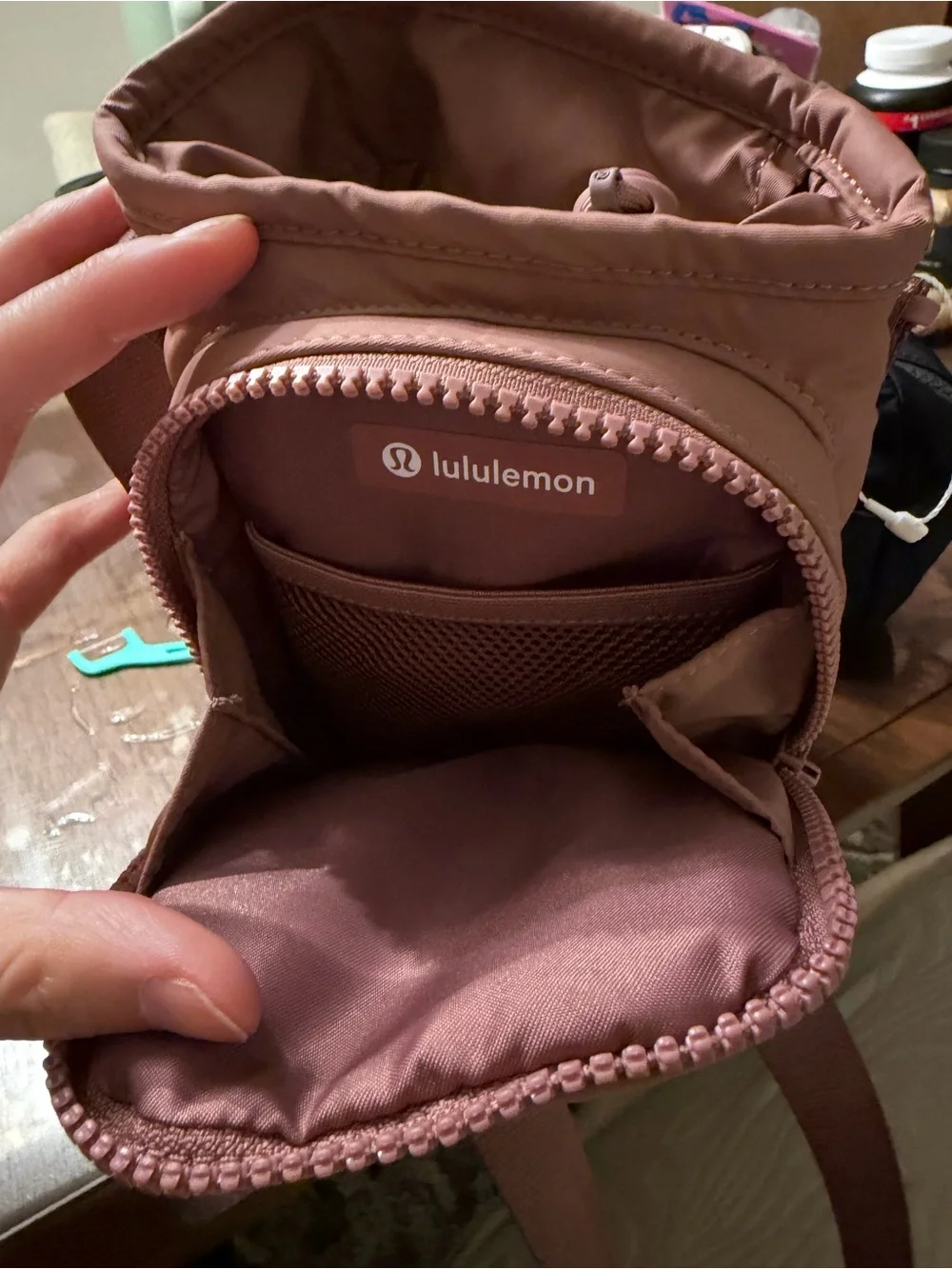 lululemon athletica Dusty Rose water bottle Bag